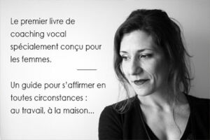 portrait Christine Moussot par Odile Jacob lors de la sortie du livre "Femmes faites-vous entendre. S'affirmer par le travail de la voix". 1ère méthode de coaching vocal pour aider les femmes à s'affirmer et à prendre leur place