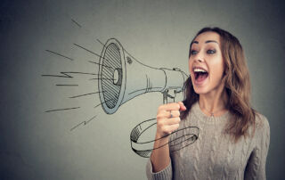 Voix féminines et réussite professionnelle. Comment s'affirmer et prendre sa place dans un milieu masculin grâce à la voix - Expressions, Organisme de Formation professionnelle sur la voix et la communication non verbale